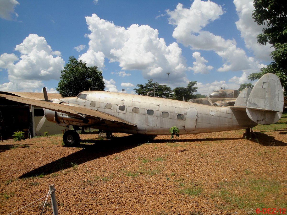 Lockheed model 18 lodestar