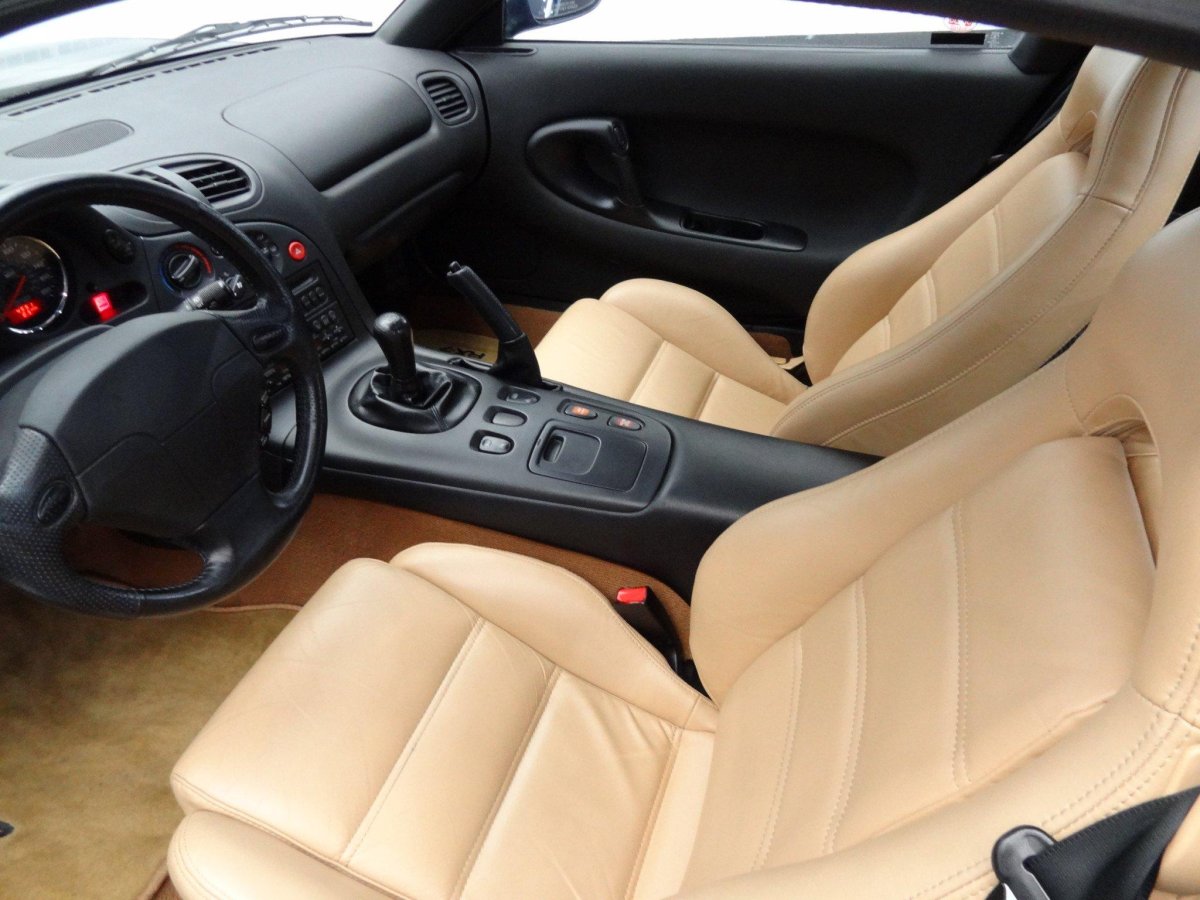 Мазда RX 7 салон