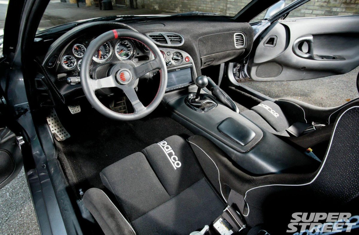 Mazda rx7 FC салон