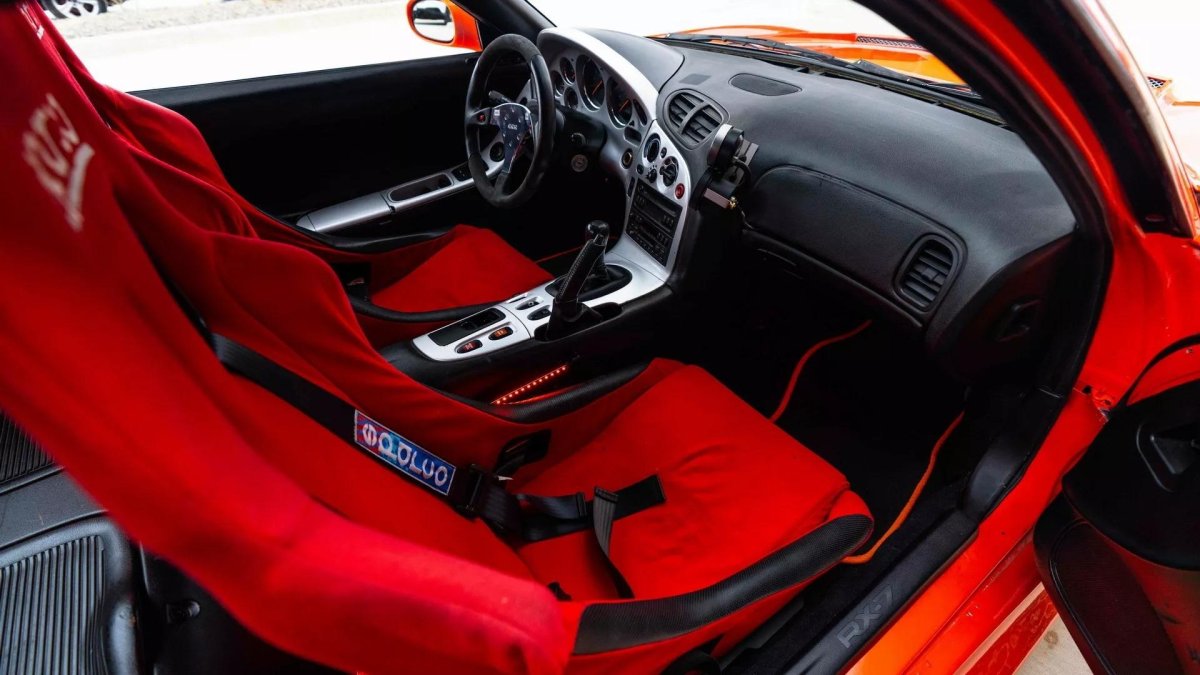 Мазда rx7 Доминика