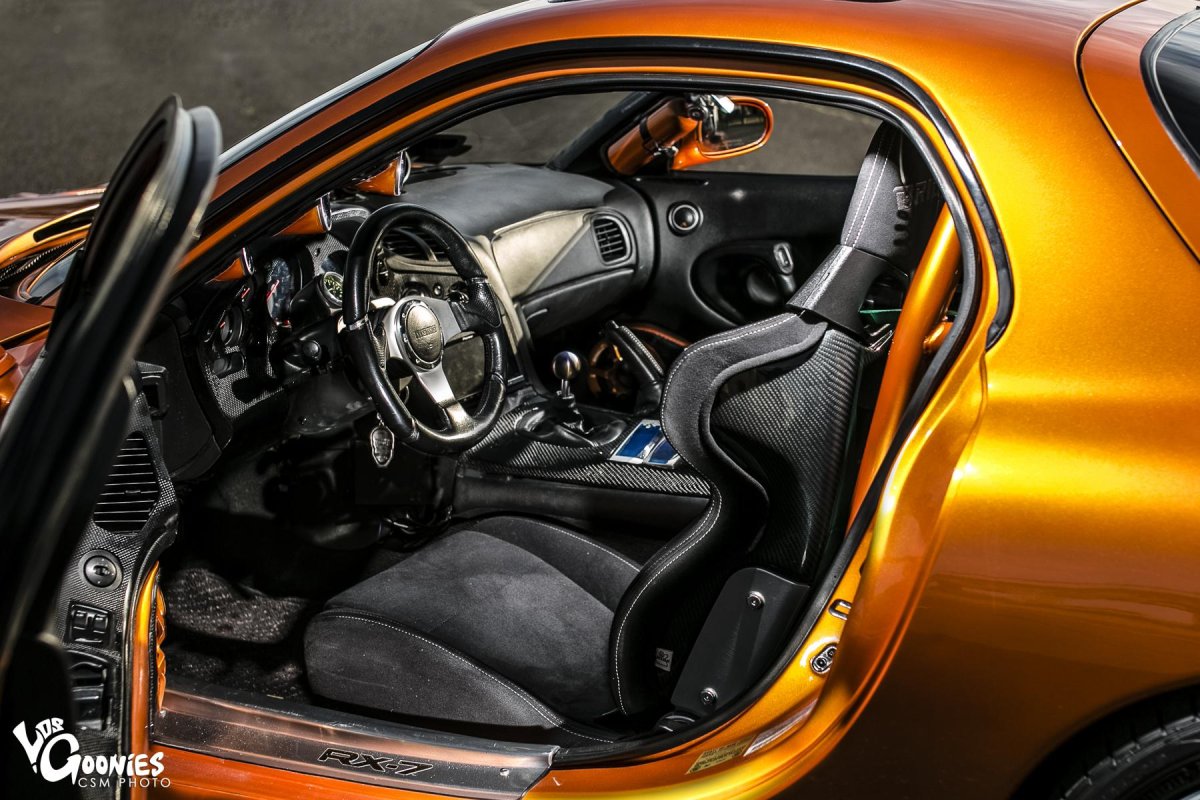 Mazda rx7 Veilside салон