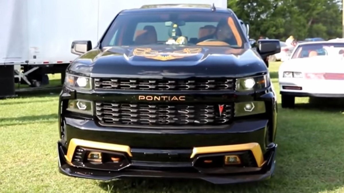 Понтиак джип 2022