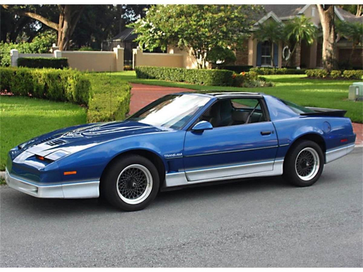 Pontiac Firebird 1986
