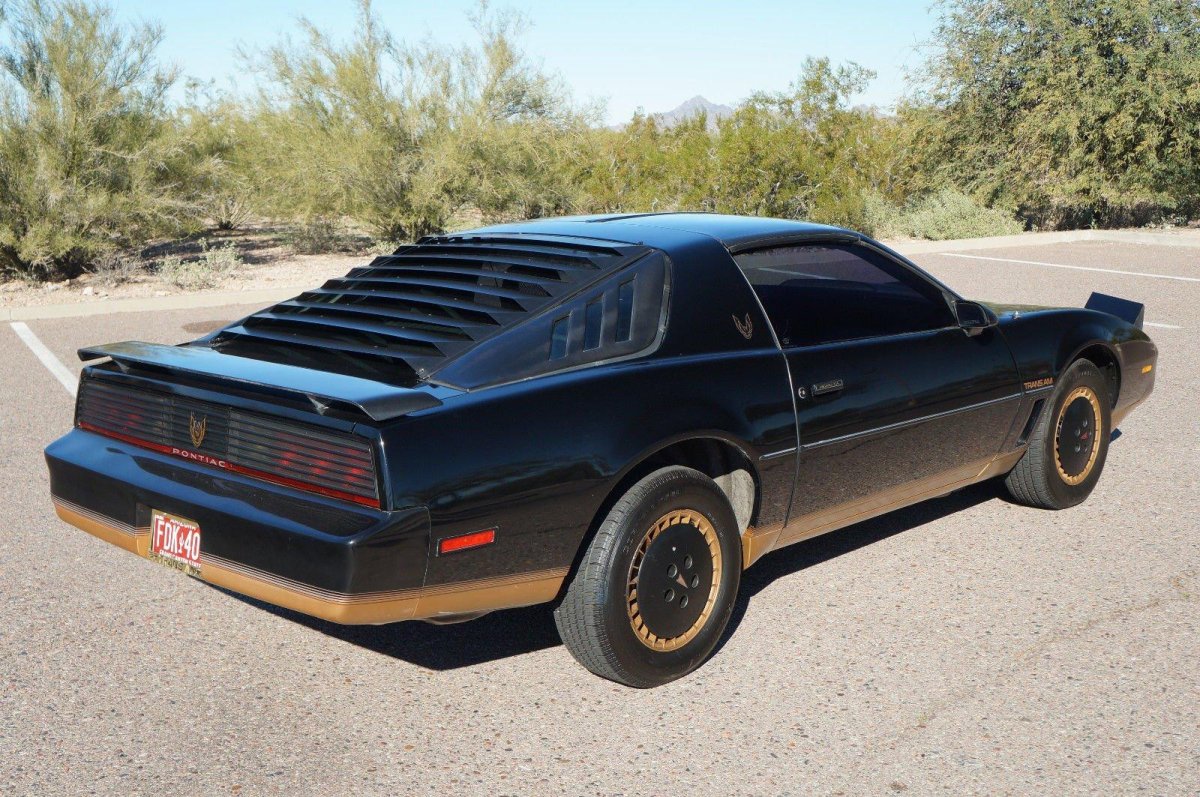 Понтиак фаербёрд 1982