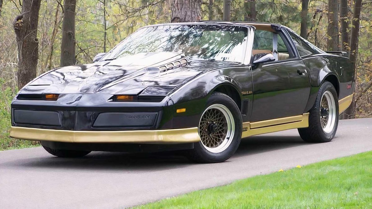 Понтиак Фаерберд 1982