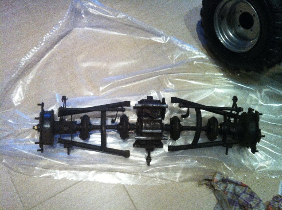 Задний мост мотороллера муравей