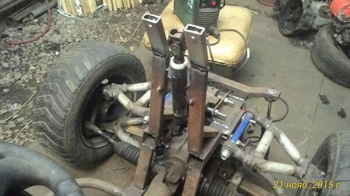 Мотороллер муравей 4х4