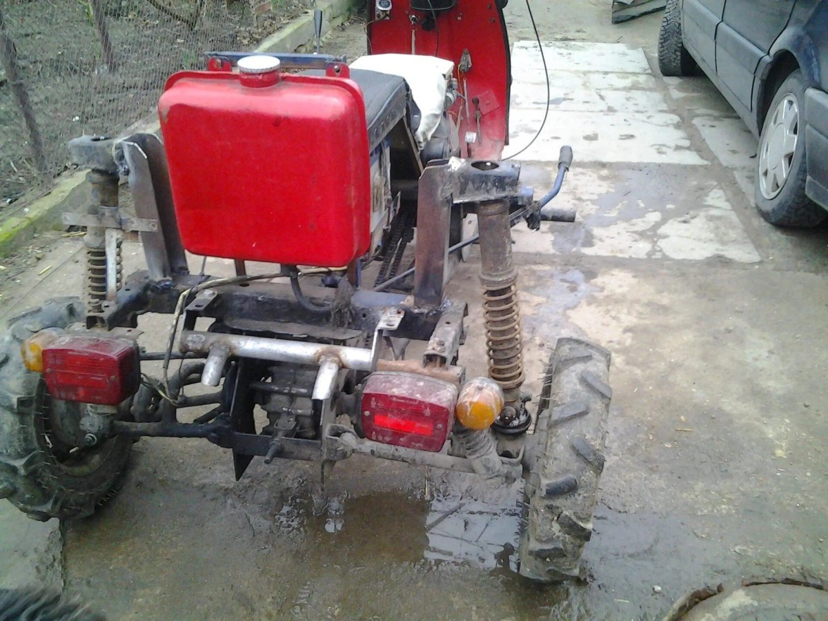 Рама мотороллера муравей