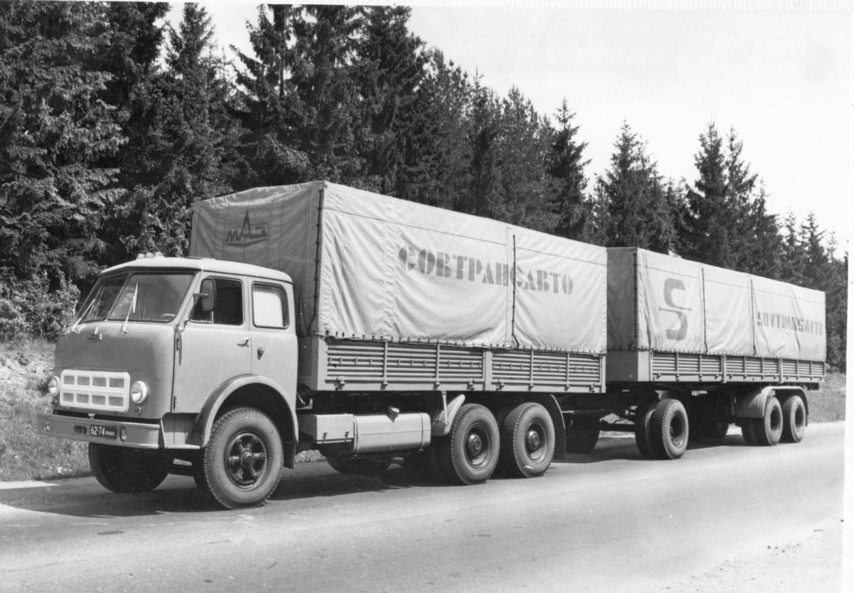 МАЗ 514 С прицепом