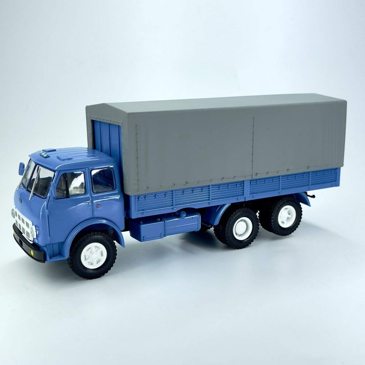 МАЗ 516 С прицепом