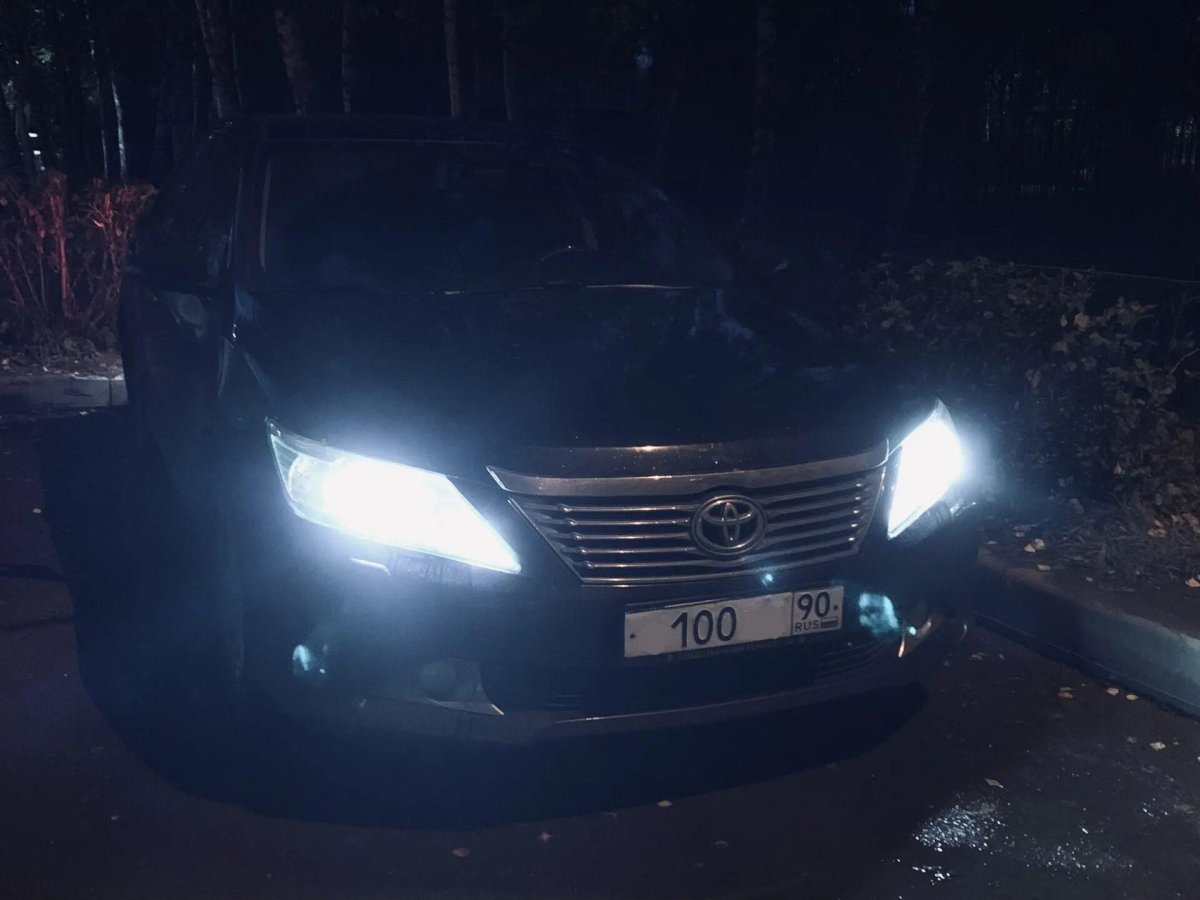 Ближний свет Тойота Камри 50