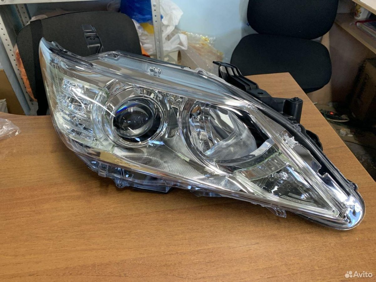 Фара Камри 50