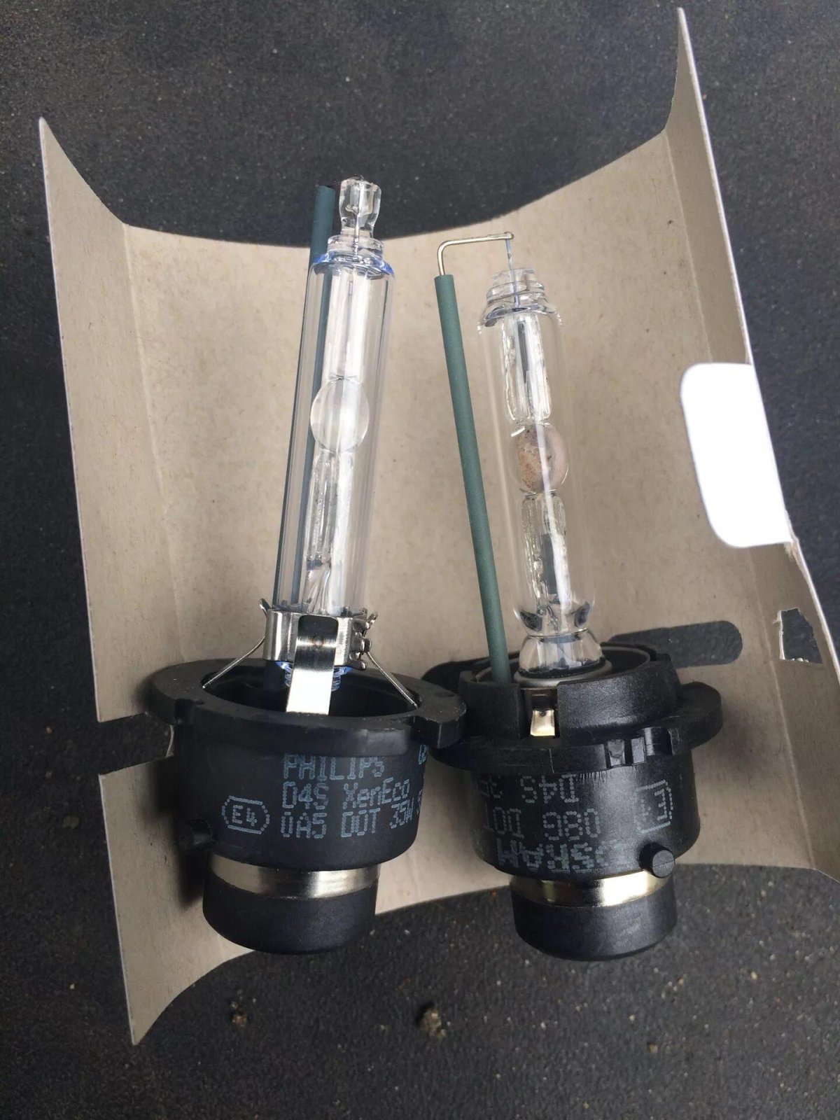 Лампа Тойота Камри 40 Ближний свет