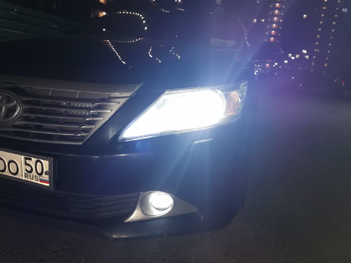 Замена лампочки ксенона Камри 50