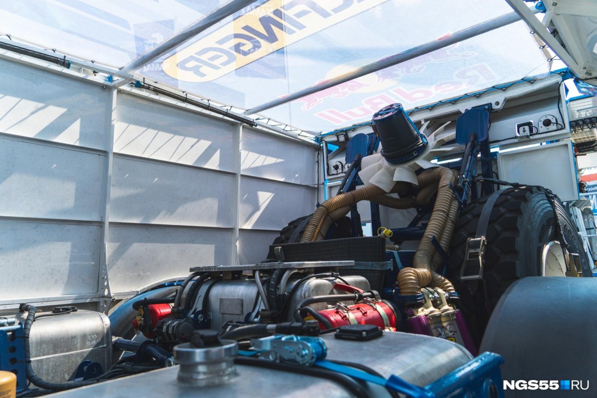 КАМАЗ мастер 43509 двигатель