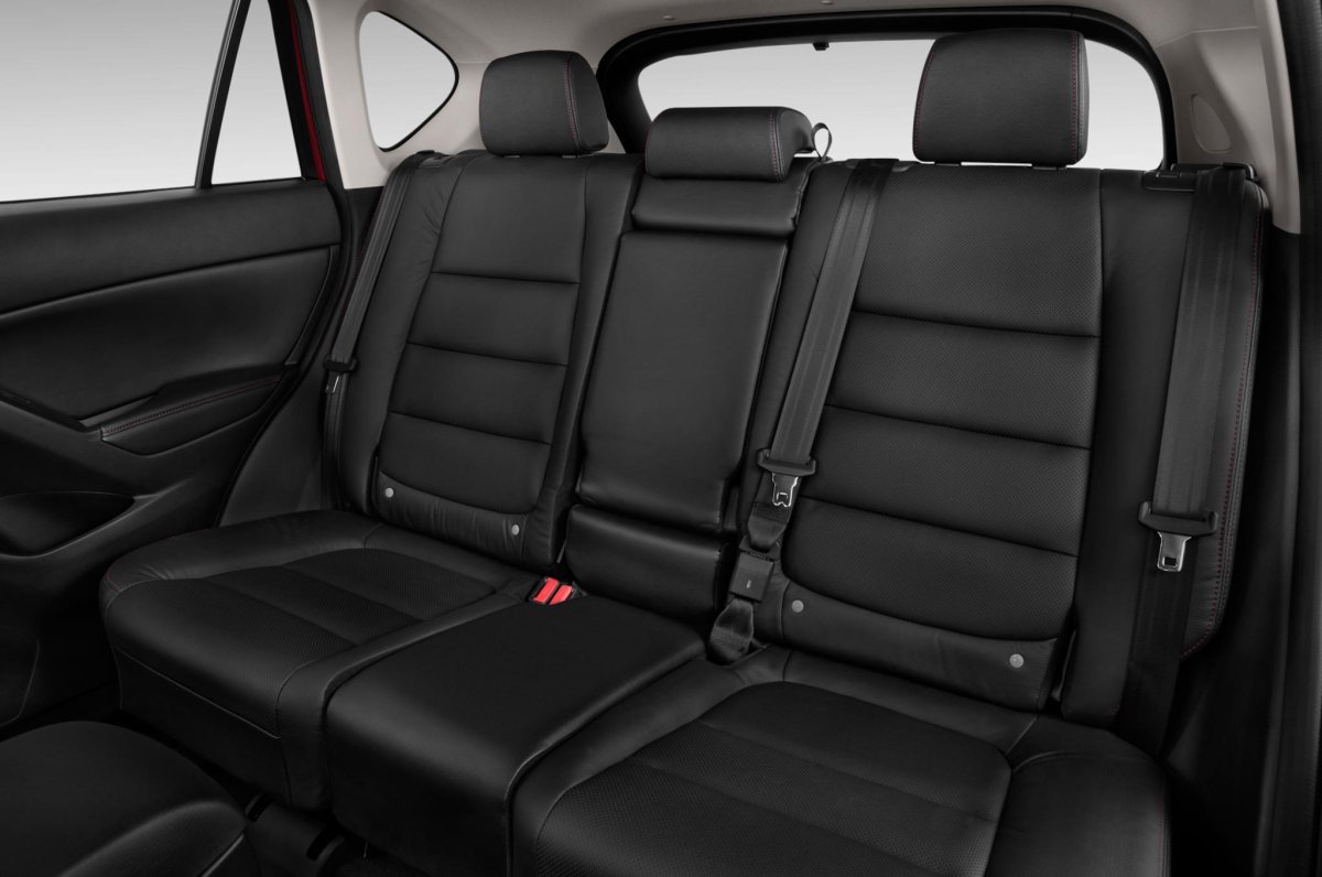 Задний ряд в Мазда CX-5