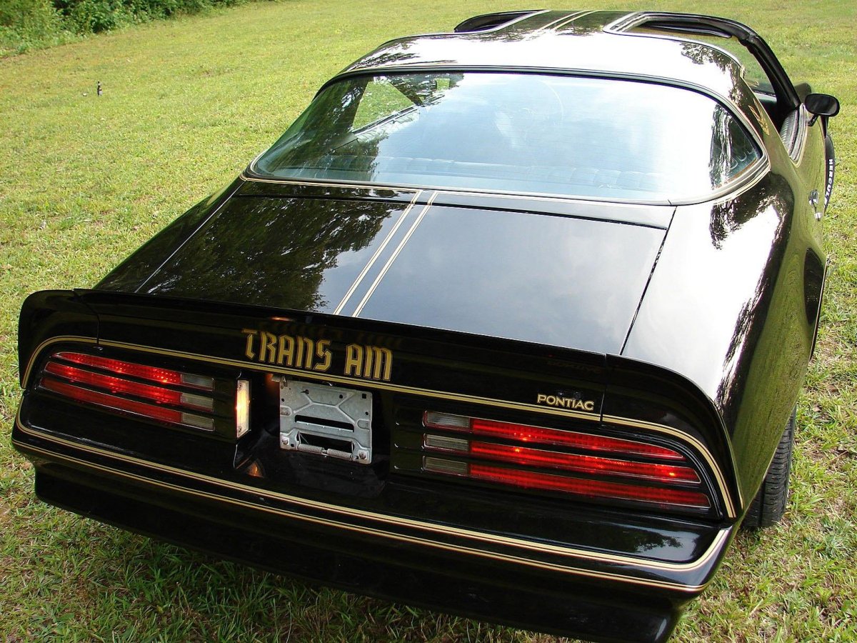 Понтиак Фаерберд 1977