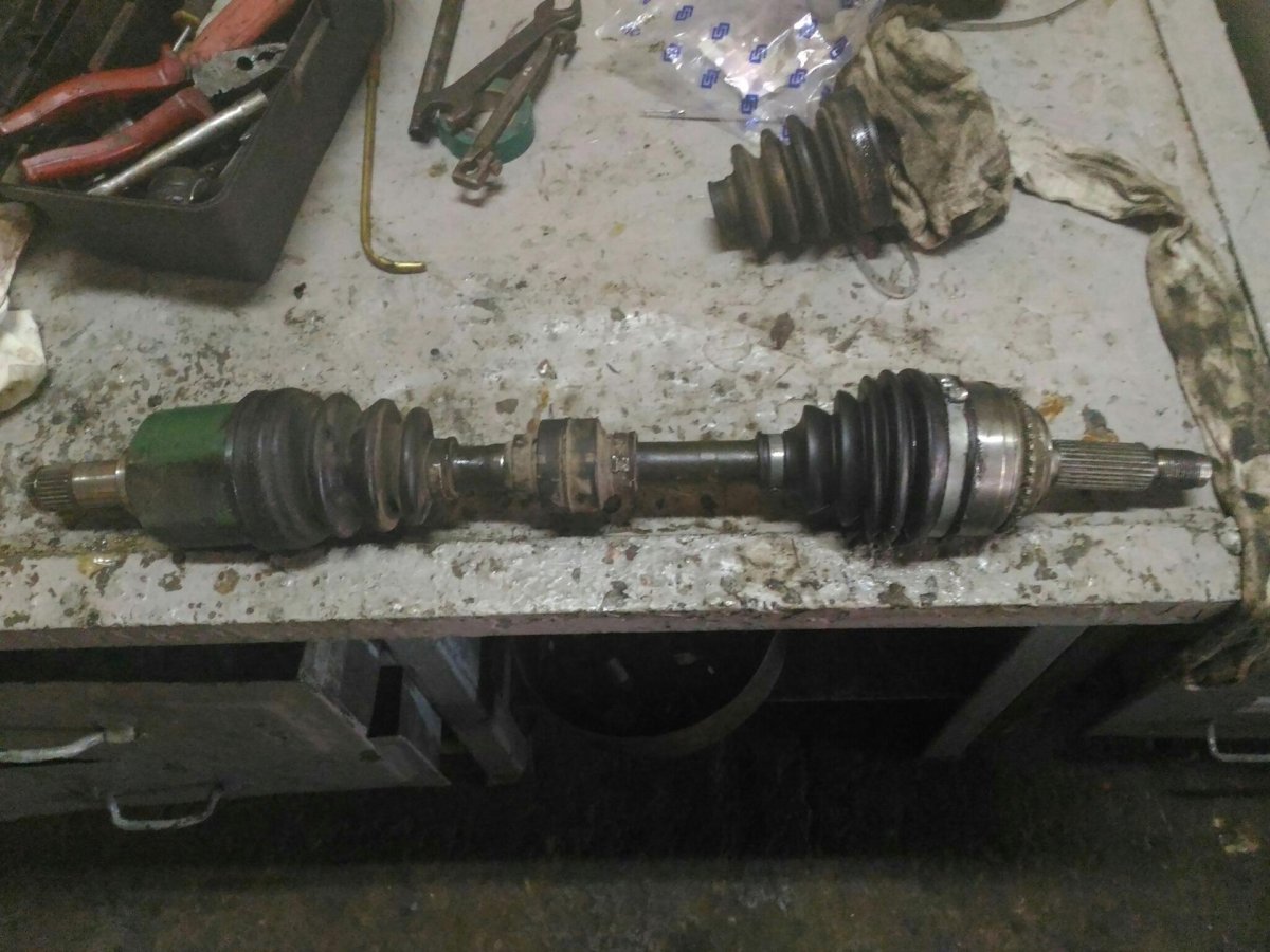 Митсубиси Лансер 9 шрус