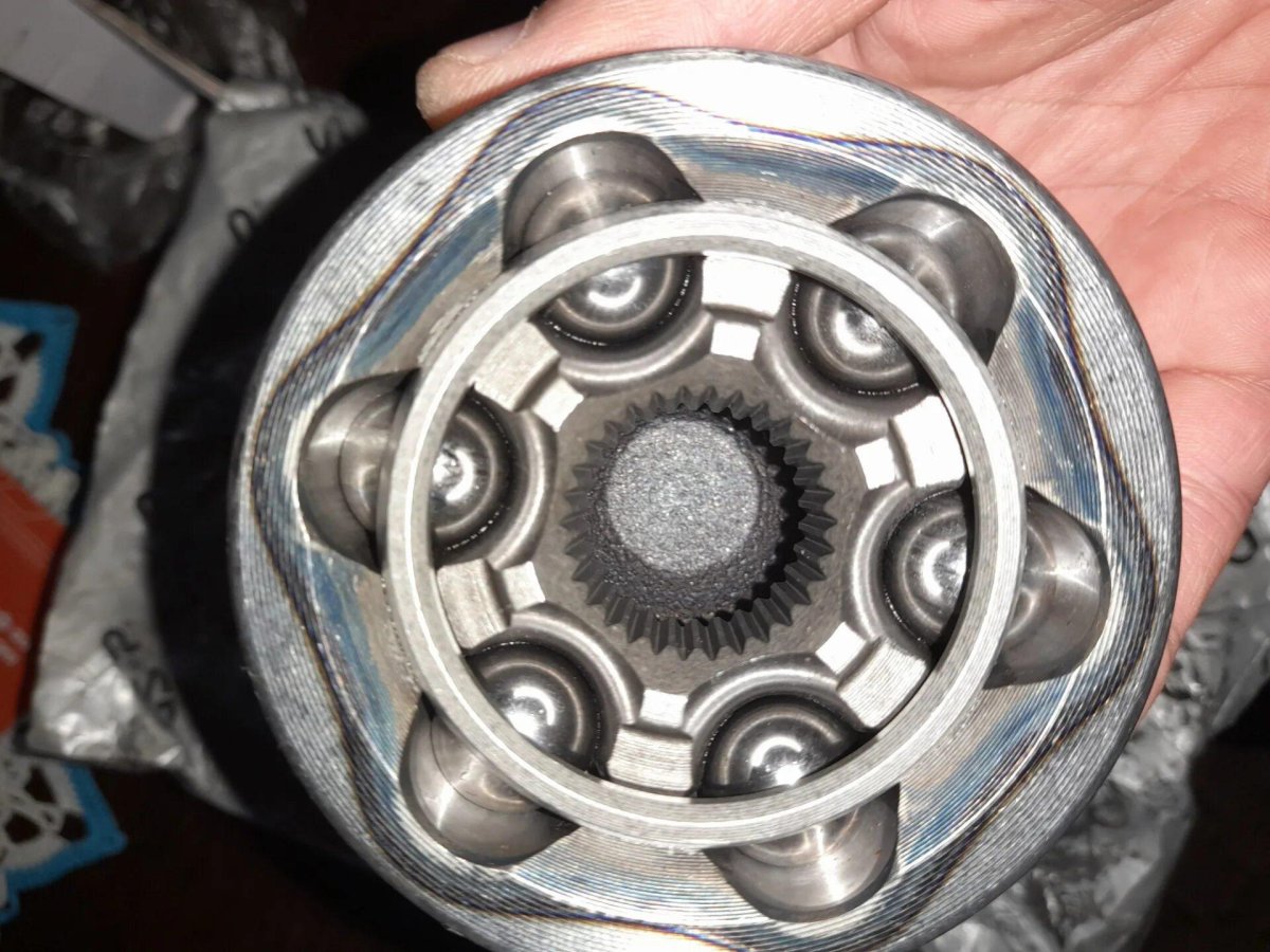 Шрус наружный Mitsubishi Lancer IX 00-07