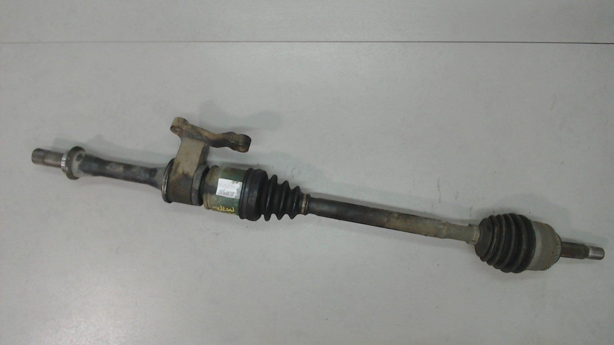 Лансер 9 правый приводной вал