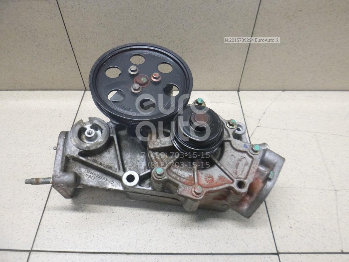 Помпа Jaguar x Type 2.5