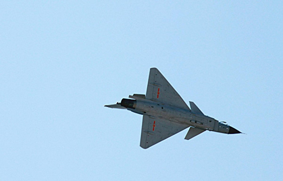 Истребителей Цзянь-10