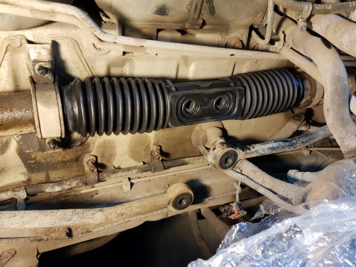 Пыльник рулевой рейки ВАЗ 2112 С ГУР