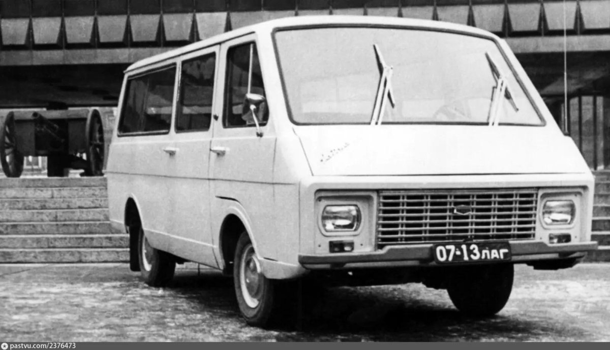 РАФ 2203 прототип