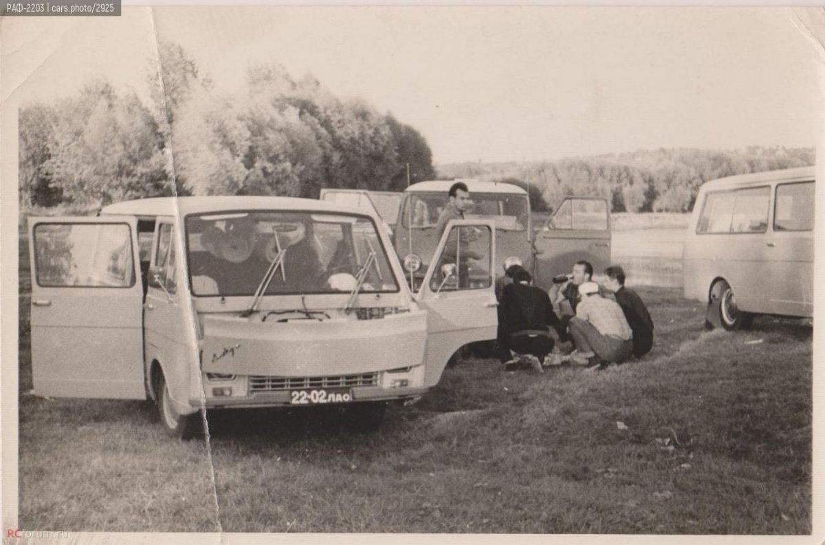 РАФ 2203 прототип