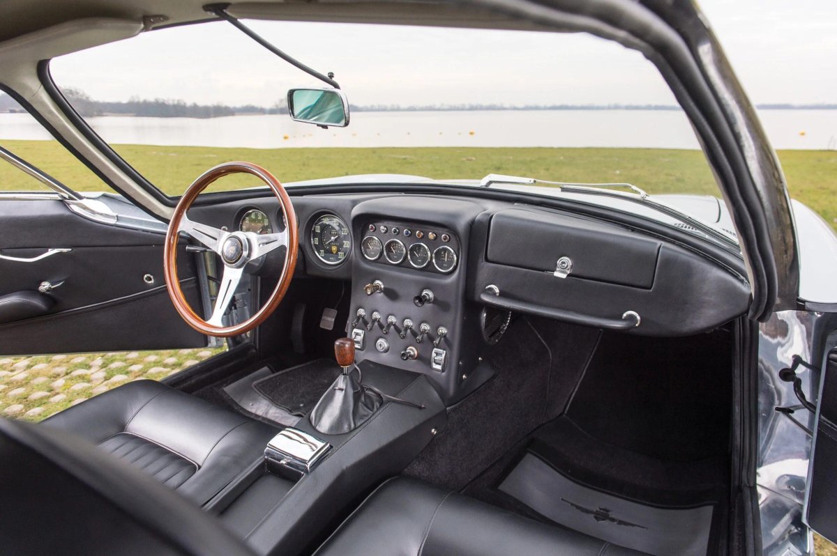 Lamborghini 350 gt 1964