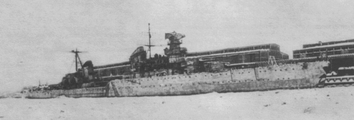 Крейсера "Максим Горький 1942