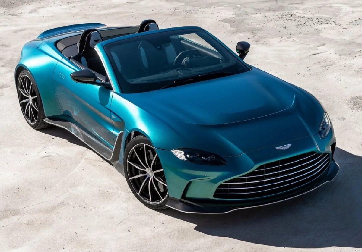 Астон Мартин 2023