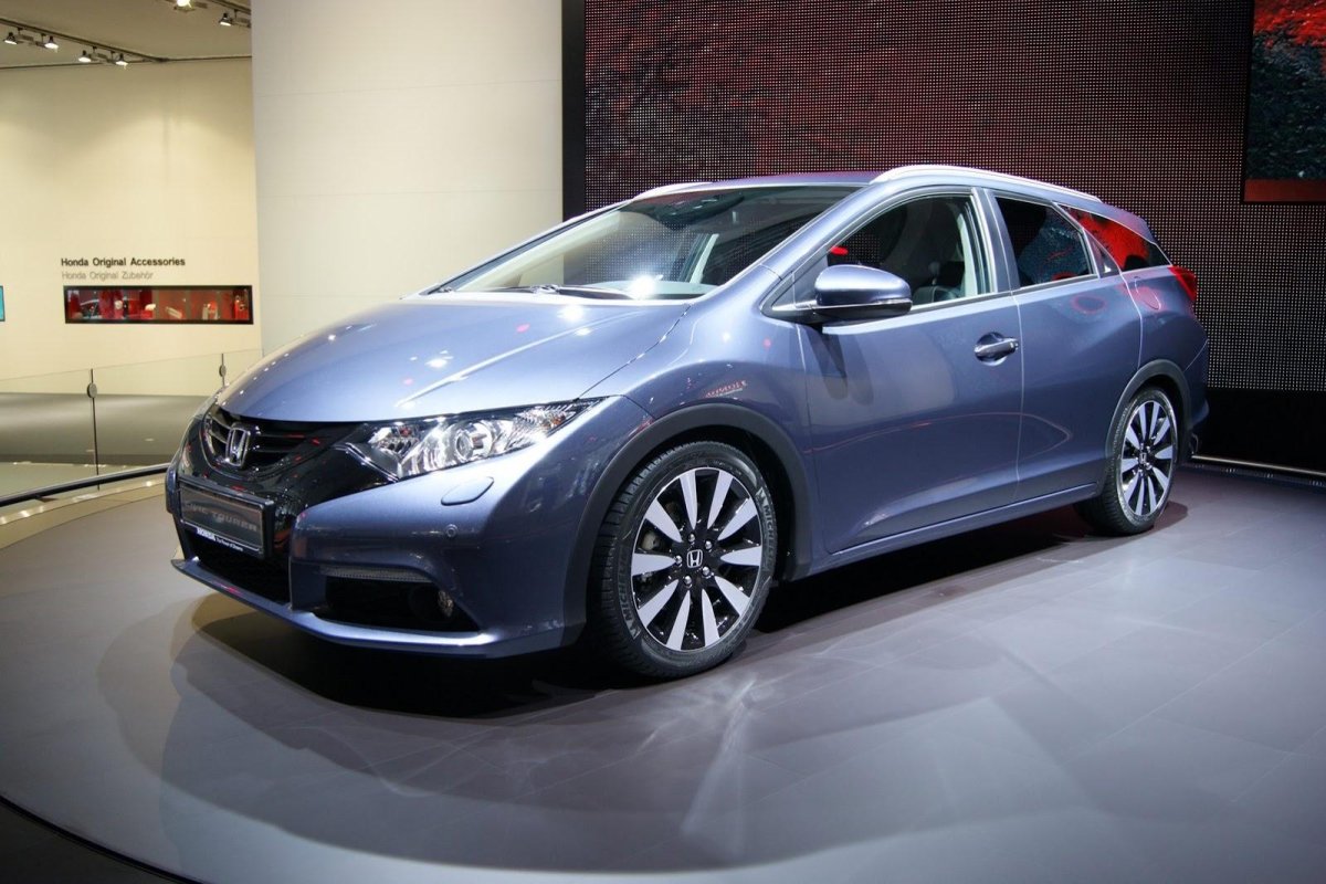 Хонда Цивик универсал 2014