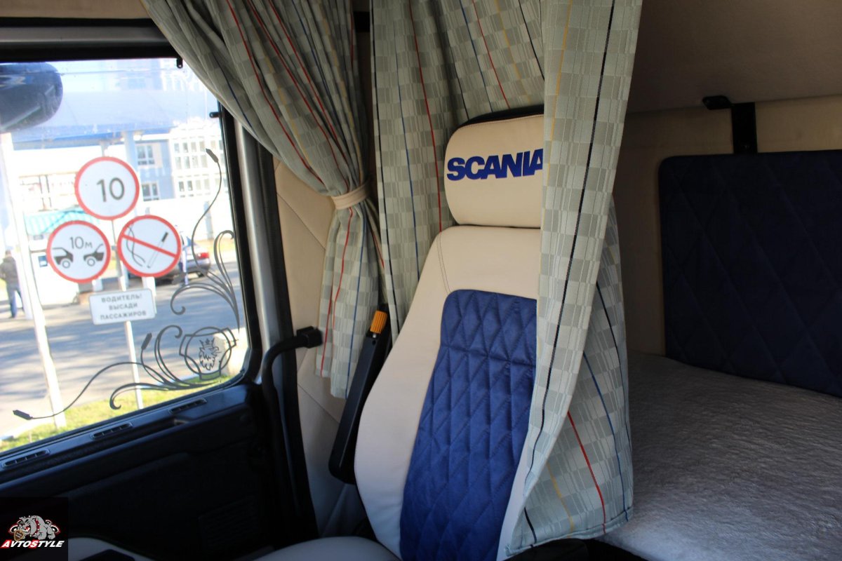 Скания 113 Топлайн салон