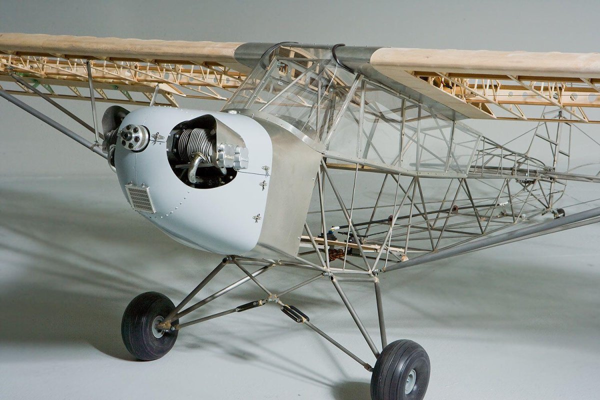 Piper l-4 Grasshopper