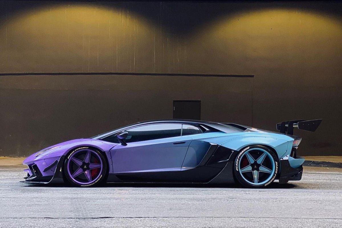 Lamborghini Aventador SV