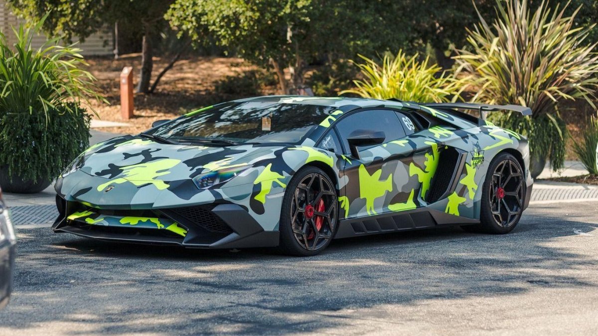 Ламборгини Хуракан камуфляж