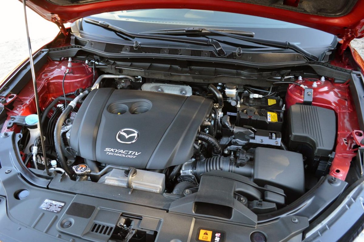 Мазда СХ-5 под капотом