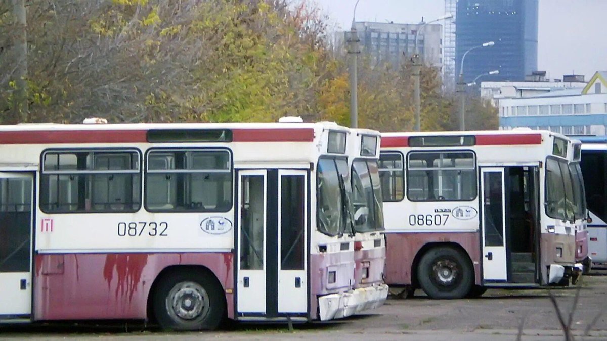 Мерседес автобус о 325