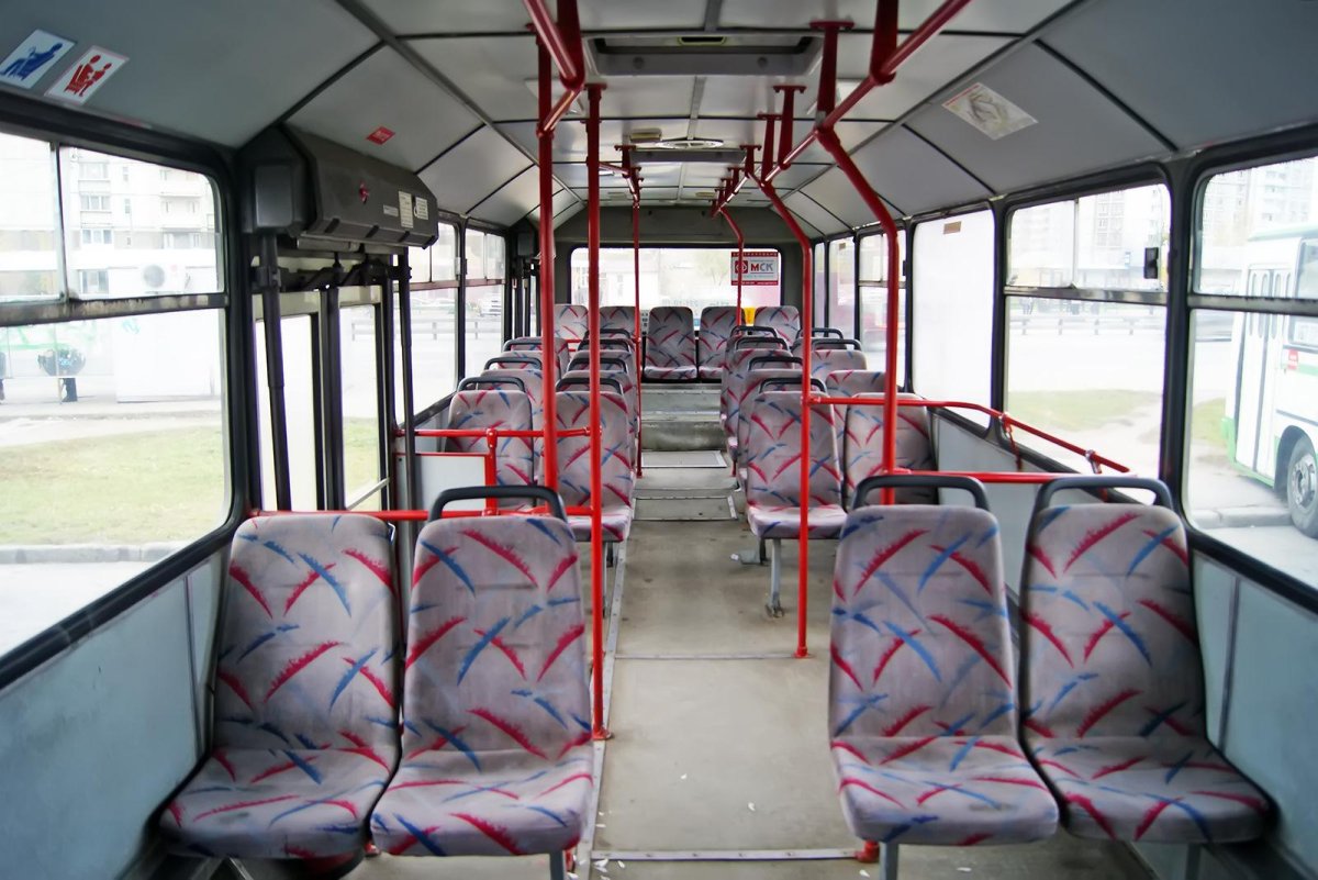 Mercedes-Benz o325 кабина