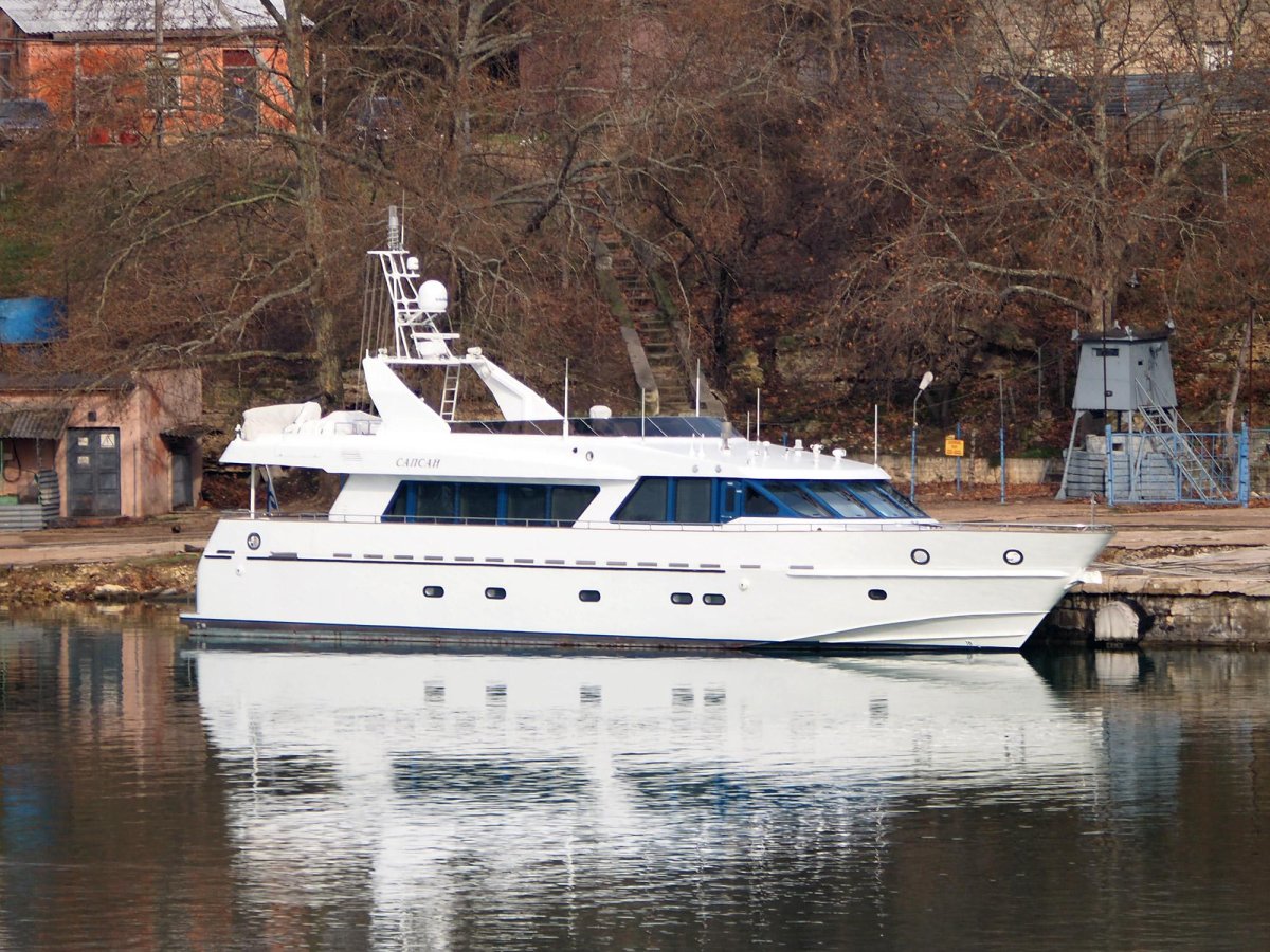 Катер Сапсан