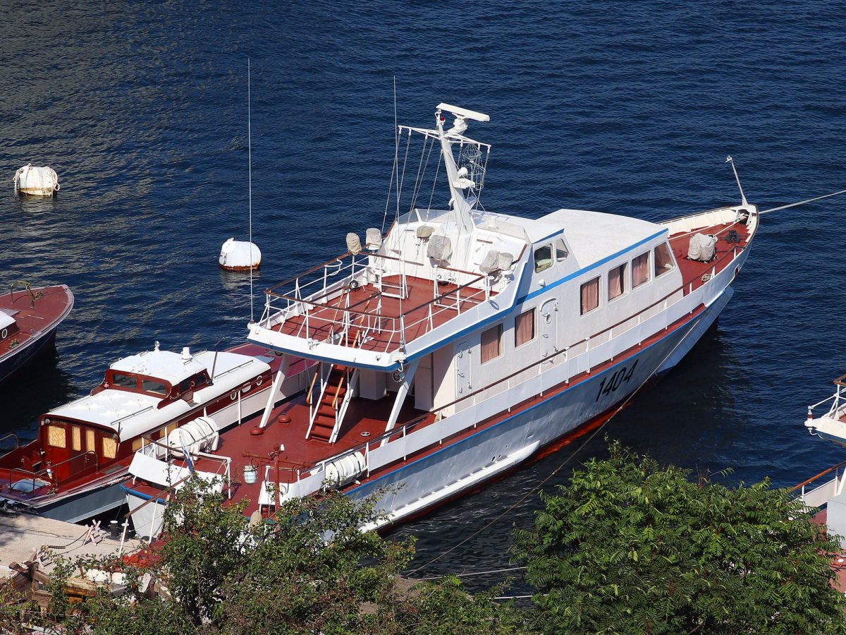 Суда и лодки