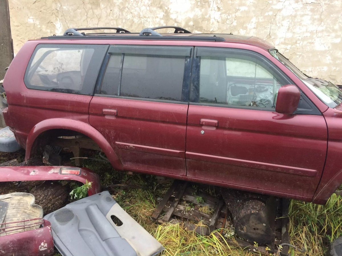 Mitsubishi Montero Sport кузов