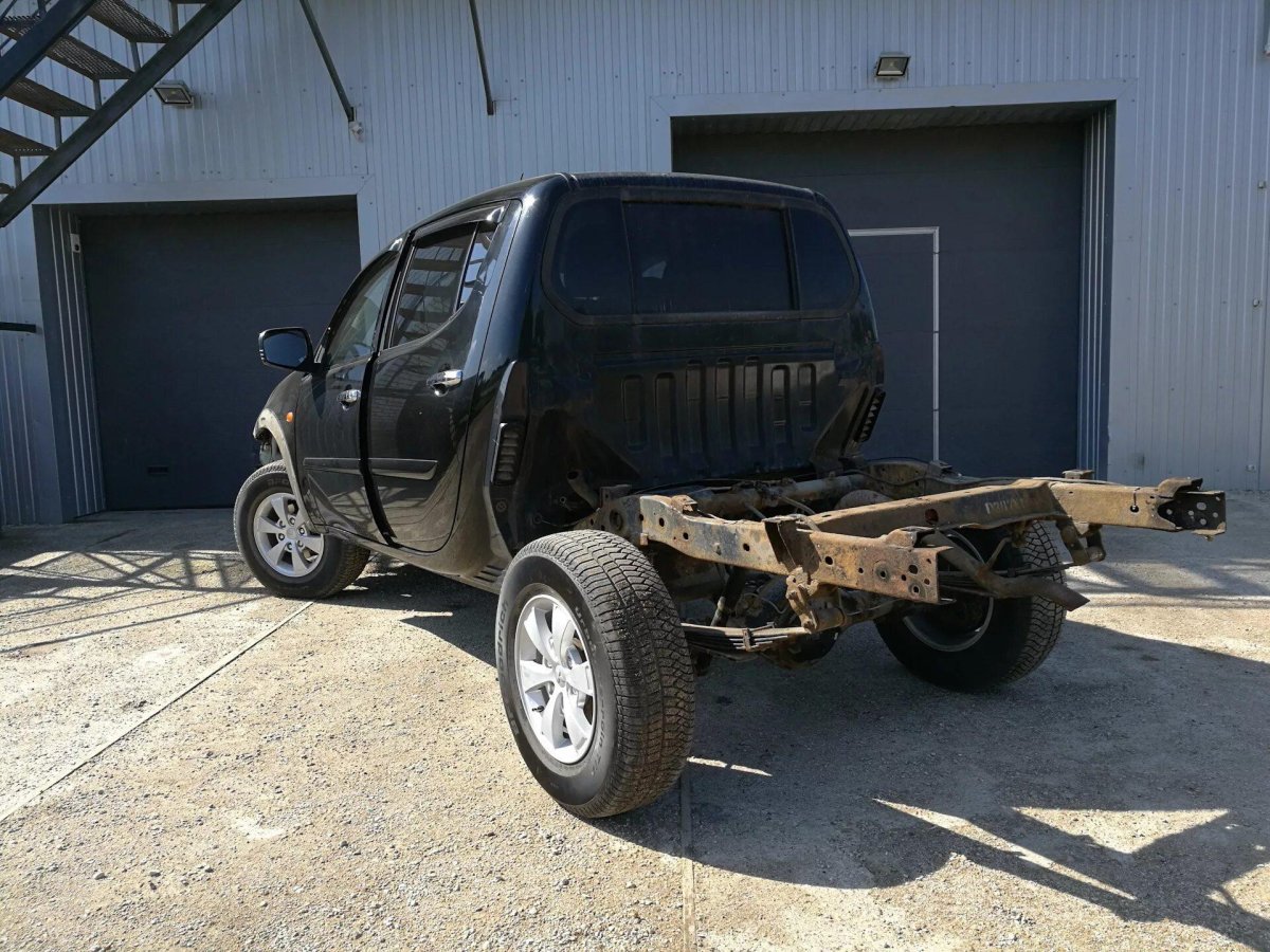 Mitsubishi l200 без кузова