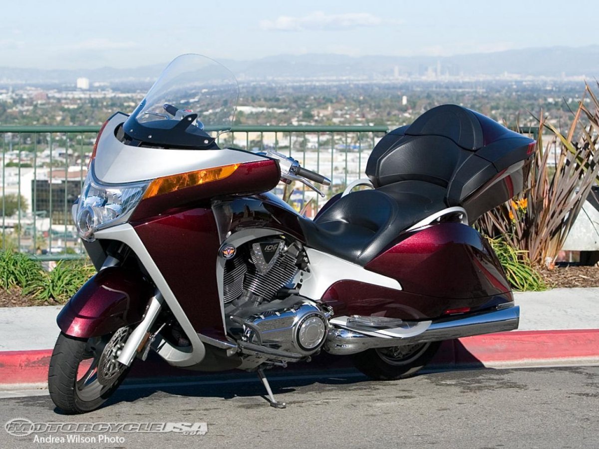 Мотоцикл Victory Vision Tour