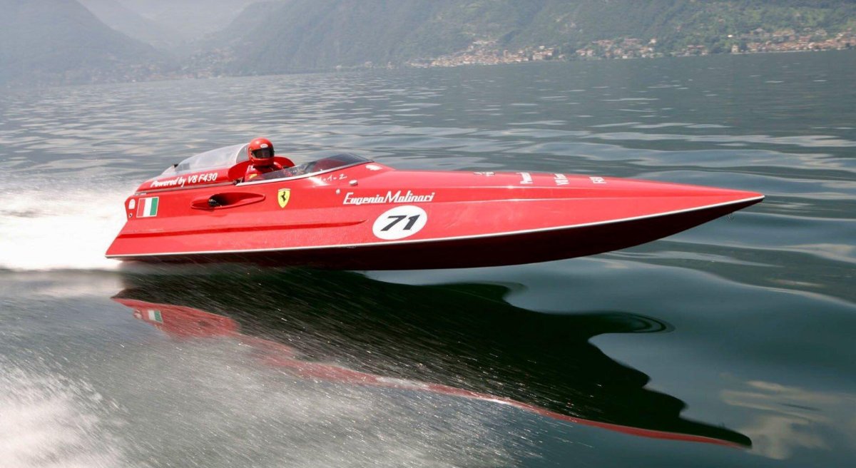 Глиссер Феррари