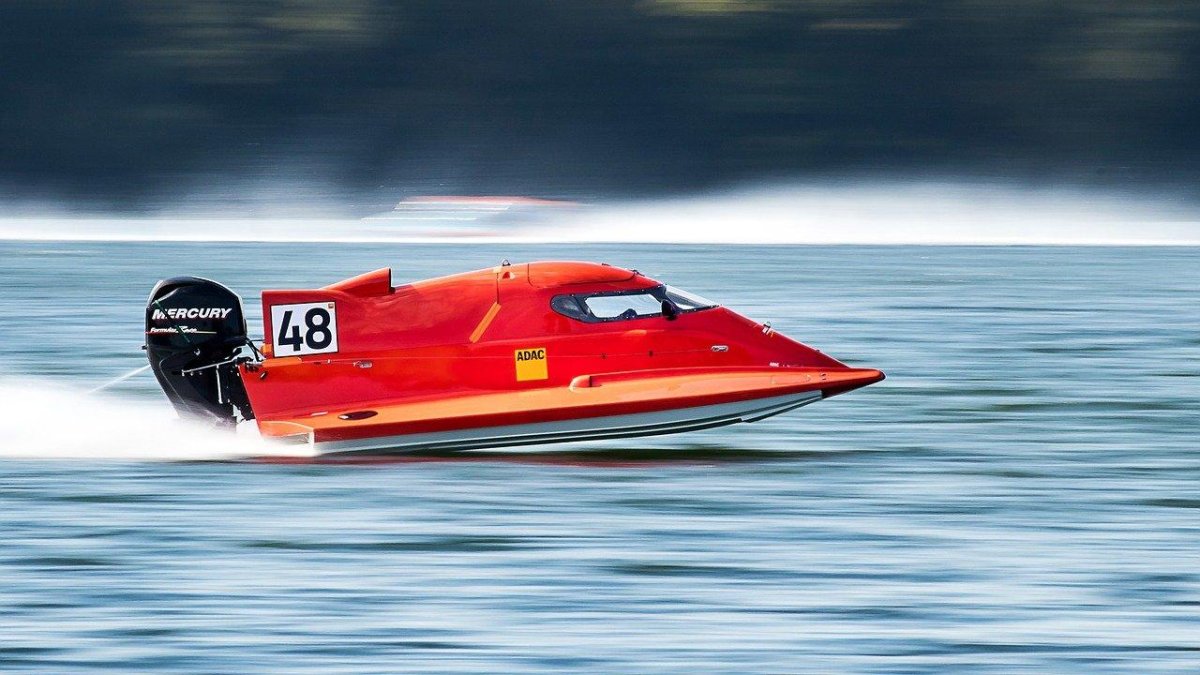 Лодка Powerboat