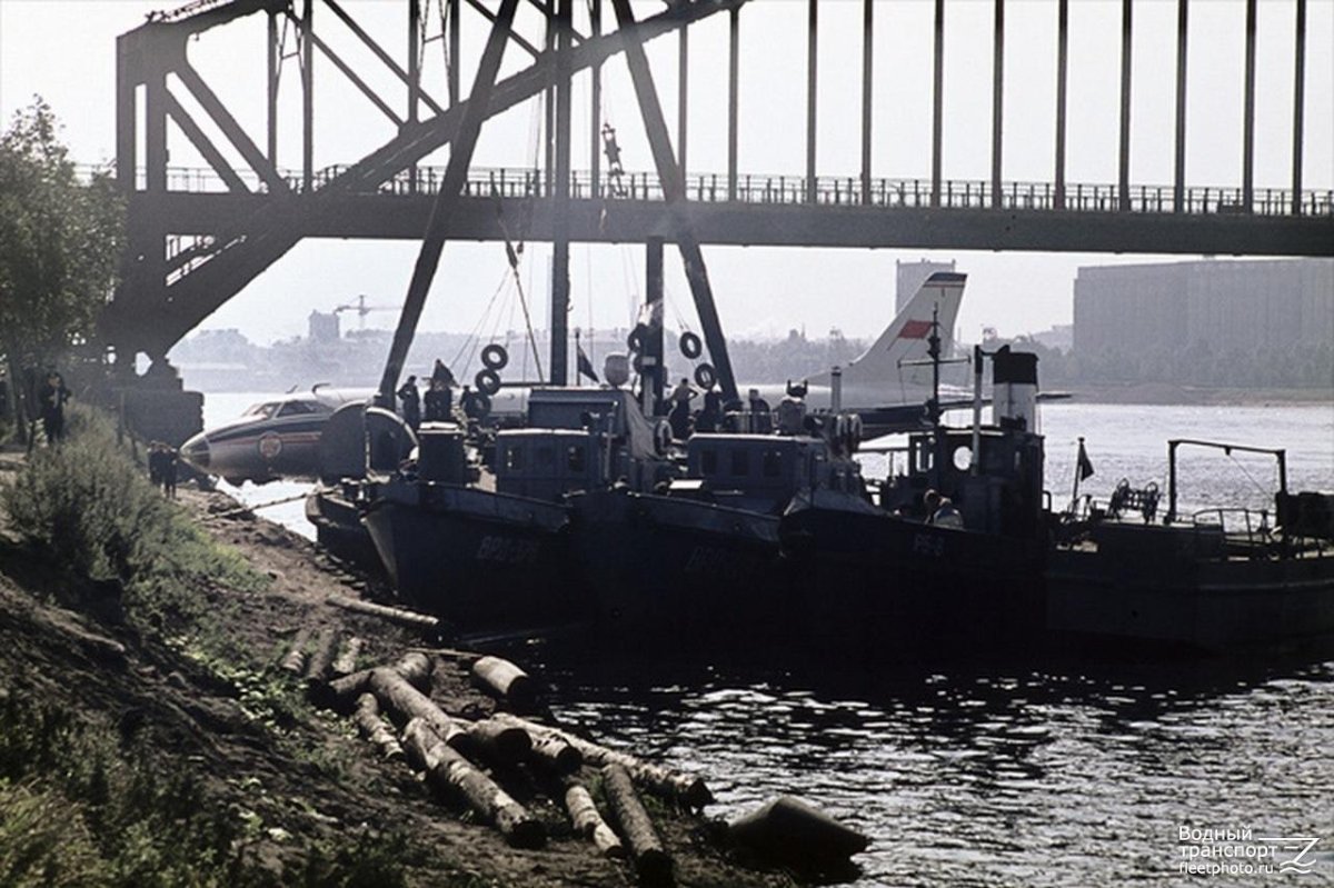 Ту 124 на Неве 1963