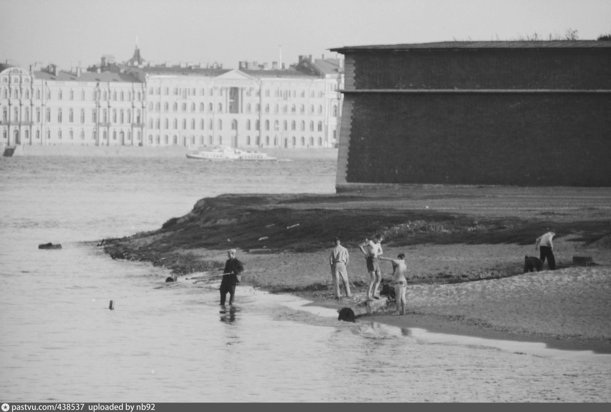 Посадка самолёта на Неву в Ленинграде 1963