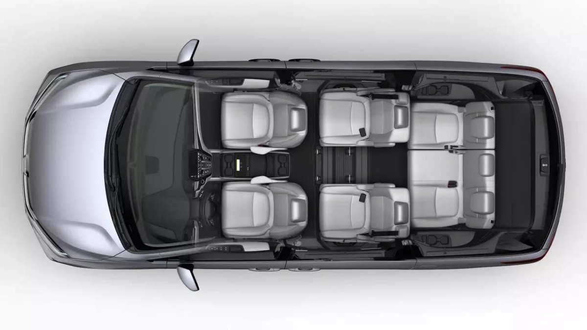 Hyundai 7 местный Odyssey